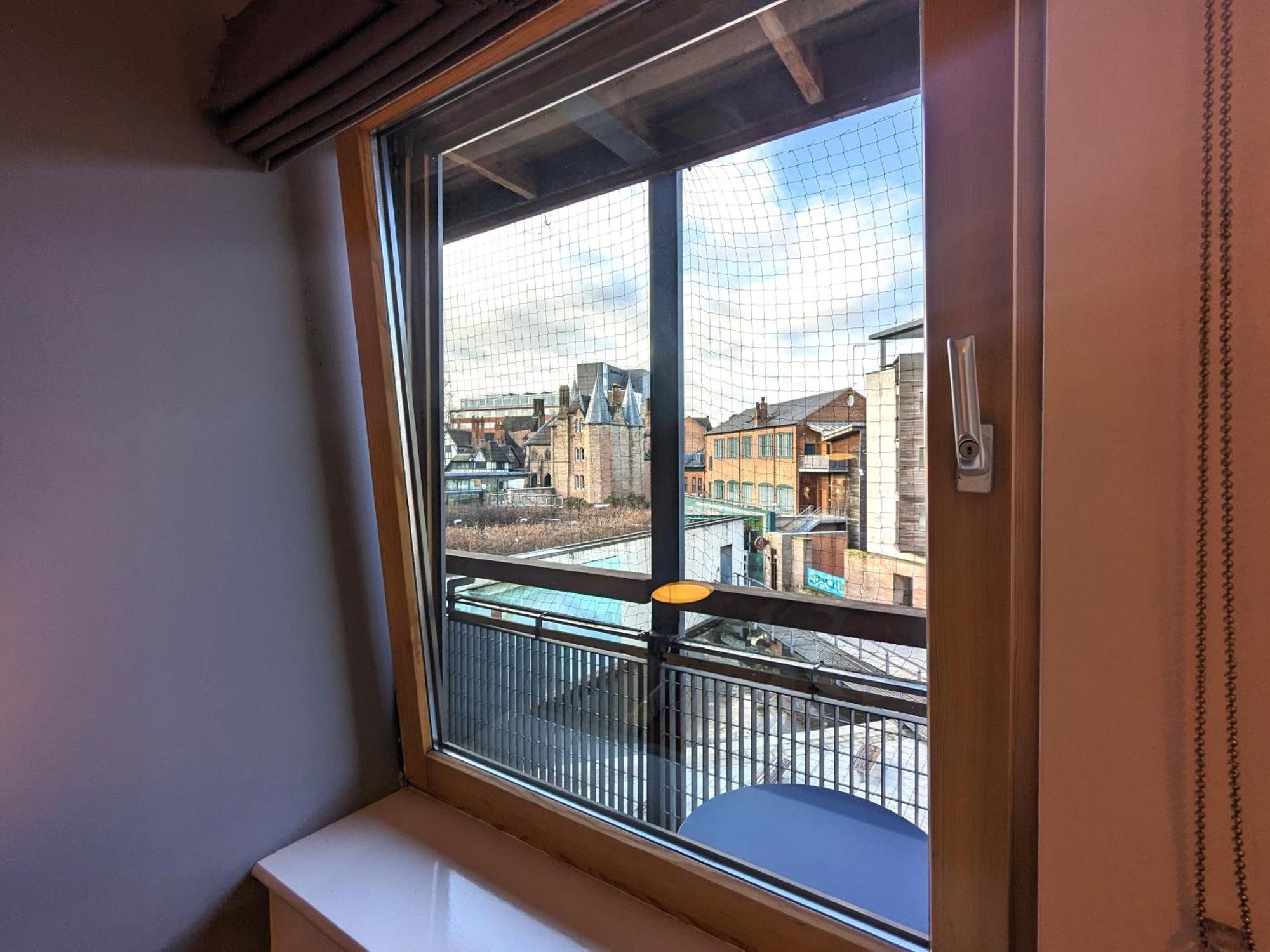 Stunning Modern Coventry City Centre Apartment Exteriör bild